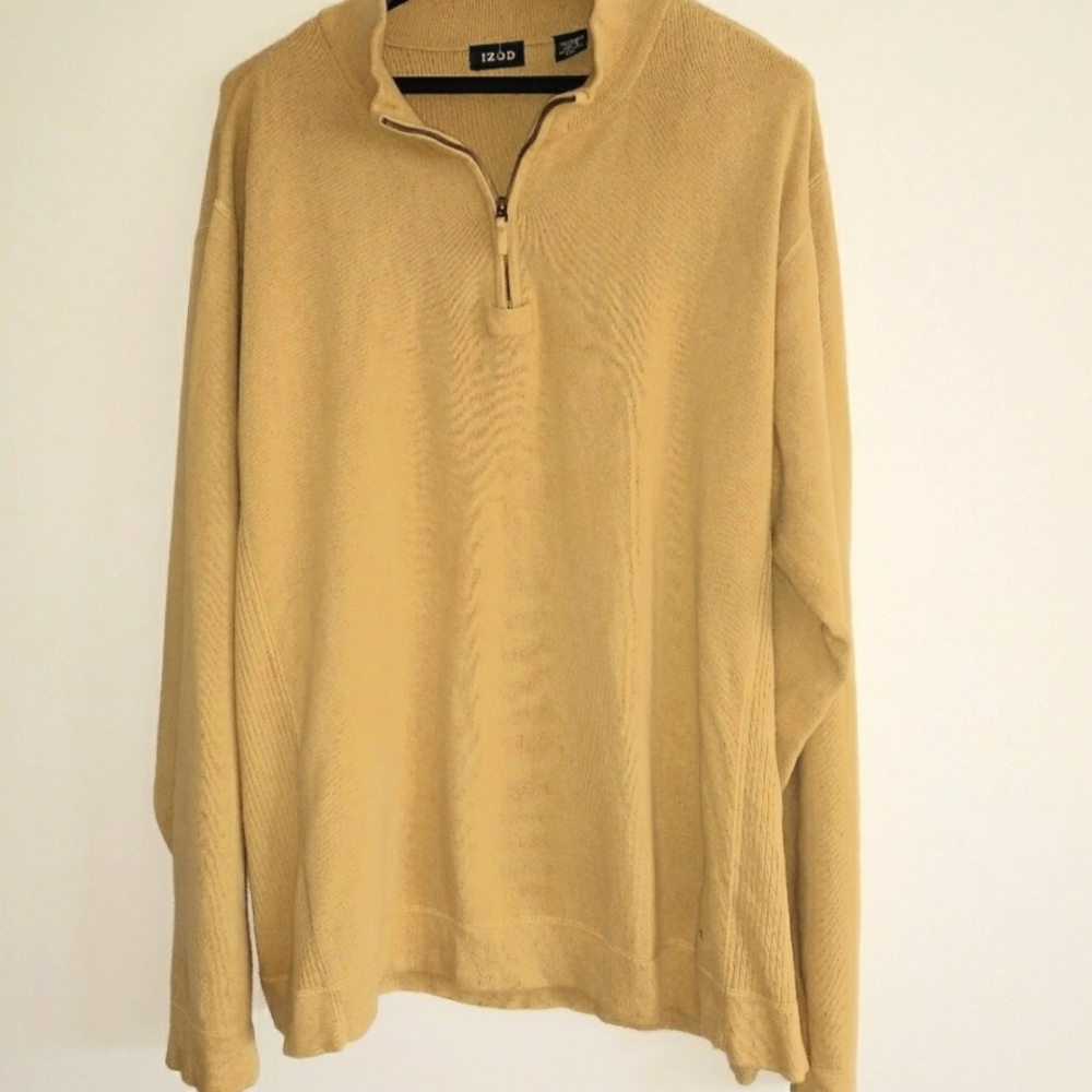 Mens 1/4 zip gold Izod sweater